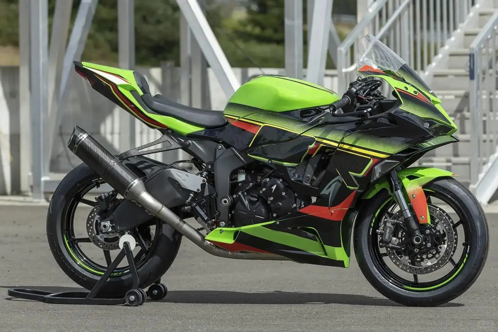 Amotopart 2024-2026 Kawasaki ZX6R Black Green Red Fairing Kit