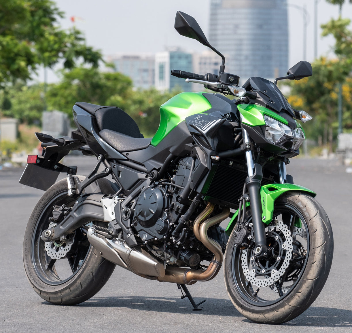 Amotopart 2020-2025 Kawasaki Z650 Green Fairing Kit