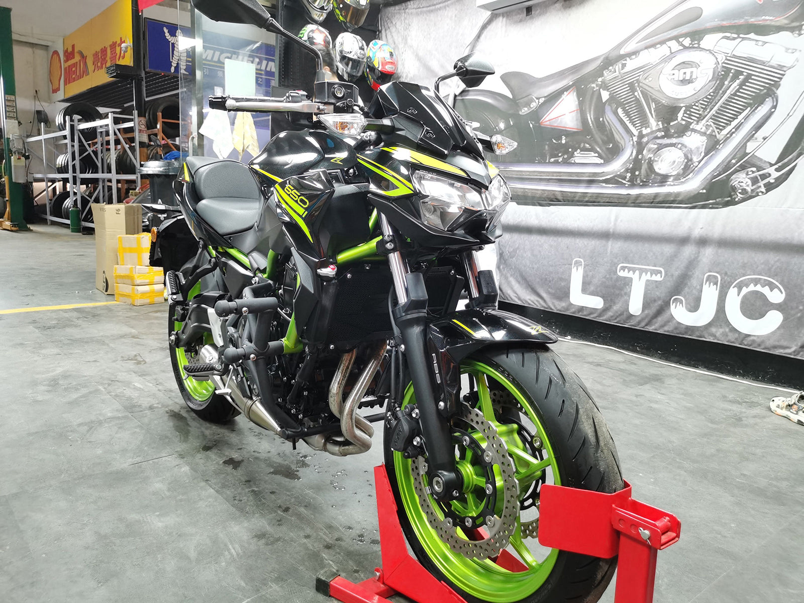 Kit carena nera Amotopart 2020-2025 Kawasaki Z650