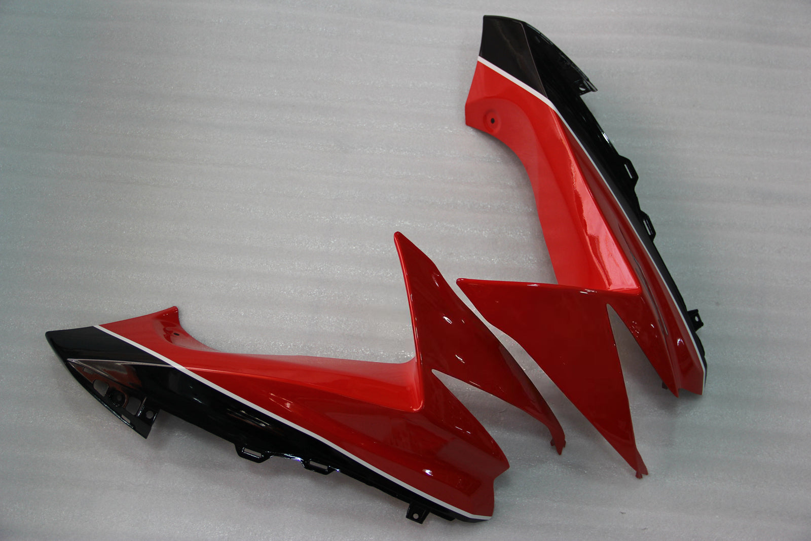 Amotopart Verkleidung für Suzuki GSXR1000 (2009–2016), mehrfarbig, Schwarz&Red Kit