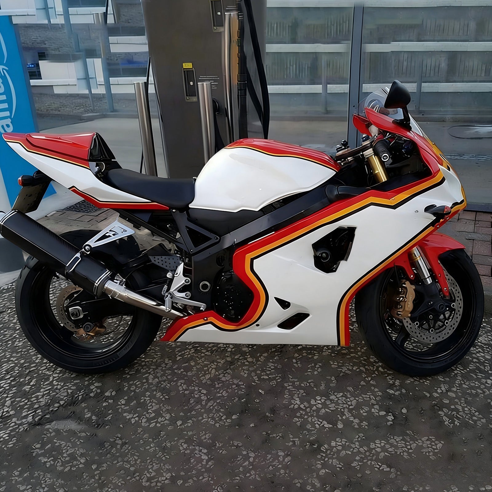 Amotopart Suzuki 2004-2005 GSXR 600/750 Red Yellow White Fairing Kit