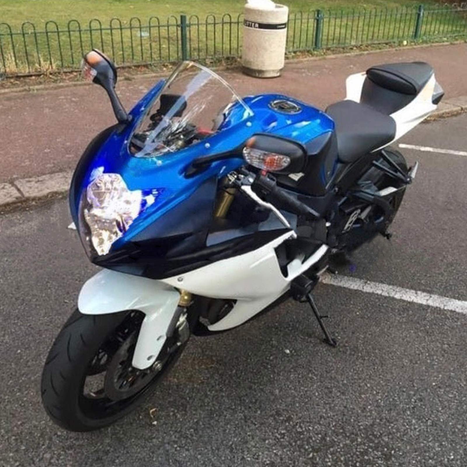 Amotopart Suzuki 2011-2025 GSXR 600/750 White Blue Fairing Kit