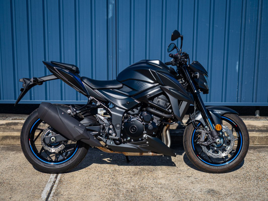 Amotopart 2017-2022 Suzuki GSX-S 750 Verkleidung Schwarz&Buchstaben-Set