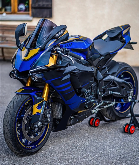 Amotopart Yamaha 2015-2019 YZF 1000 R1 Special Custom Fairing