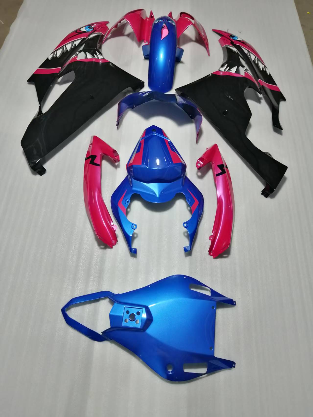 Amotopart Yamaha YZF 600 R6 2006-2007 Pink Fish Fairing Kit