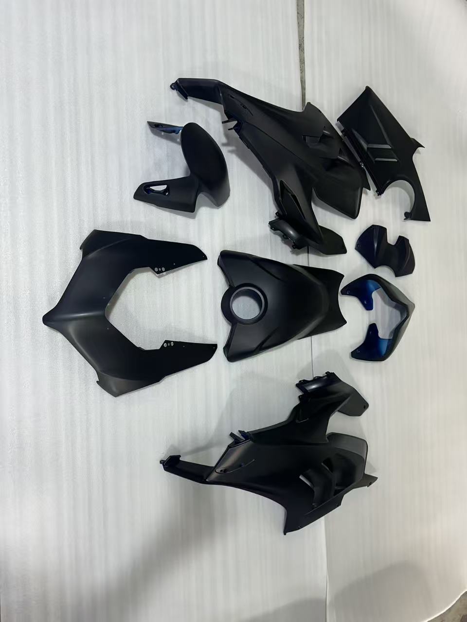 Kit de carénage Amotopart Ducati 22-24 Panigale V4 V4S bleu foncé