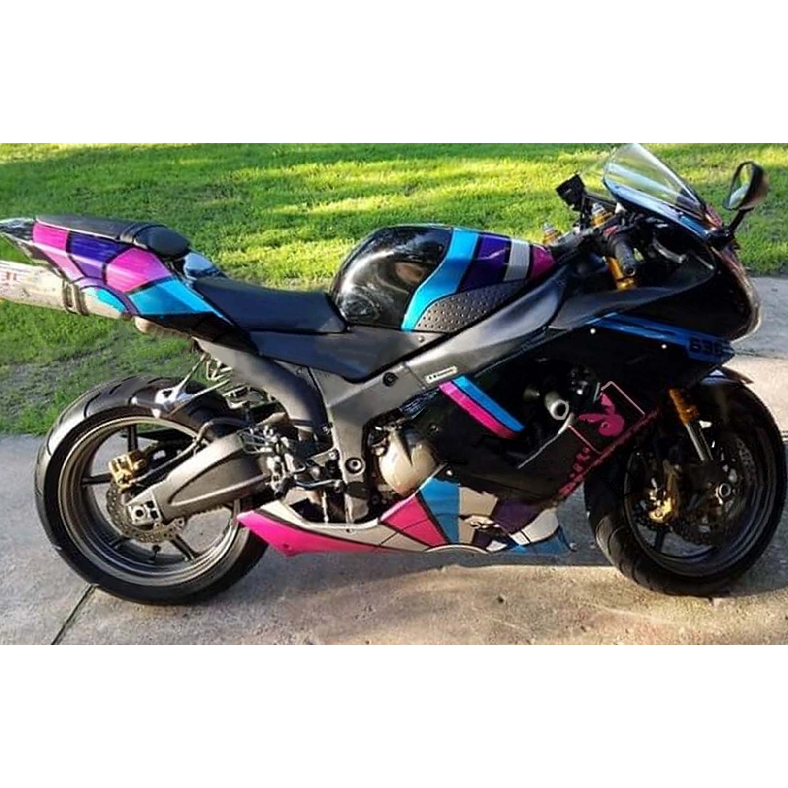 Amotopart Kawasaki 2005-2006 ZX6R 636 Black Pink Playboy Fairing Kit