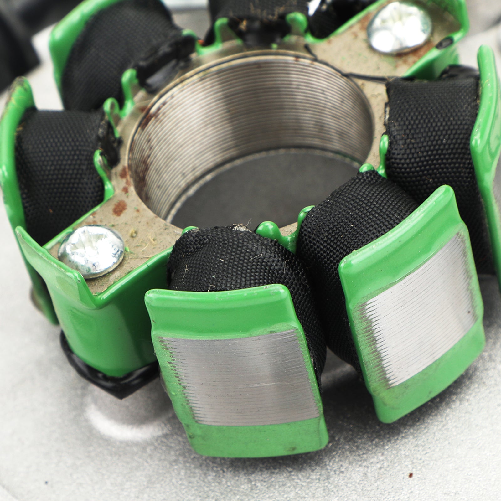 Magneto Stator Coil 32101-01b30 32101-28c00 Fit för Suzuki RM125 1986-1988 RM250 1986-1995