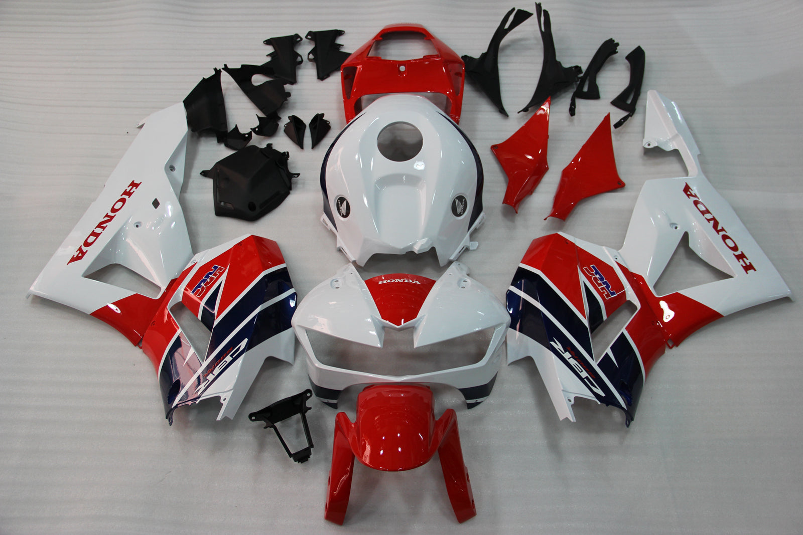 Amotopart 13-25 US-Vers. & 13-23 Europäische Version Honda CBR600RR Verkleidung Weiß&Rotes Kit