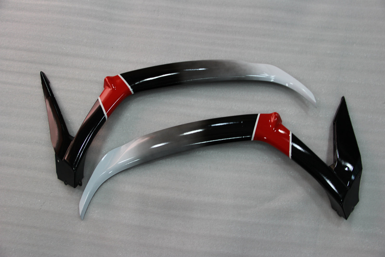 Amotopart 2011-2015 Kawasaki ZX10R Fairing White & Red Kit