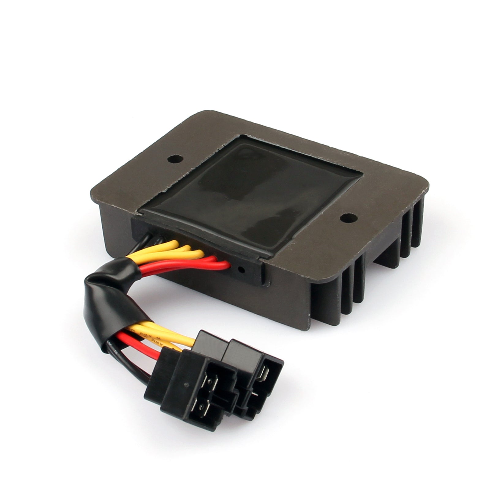 06-07 トライアンフ デイトナ 675 R / 675 SE 電圧レギュレーター 整流器 T1300823