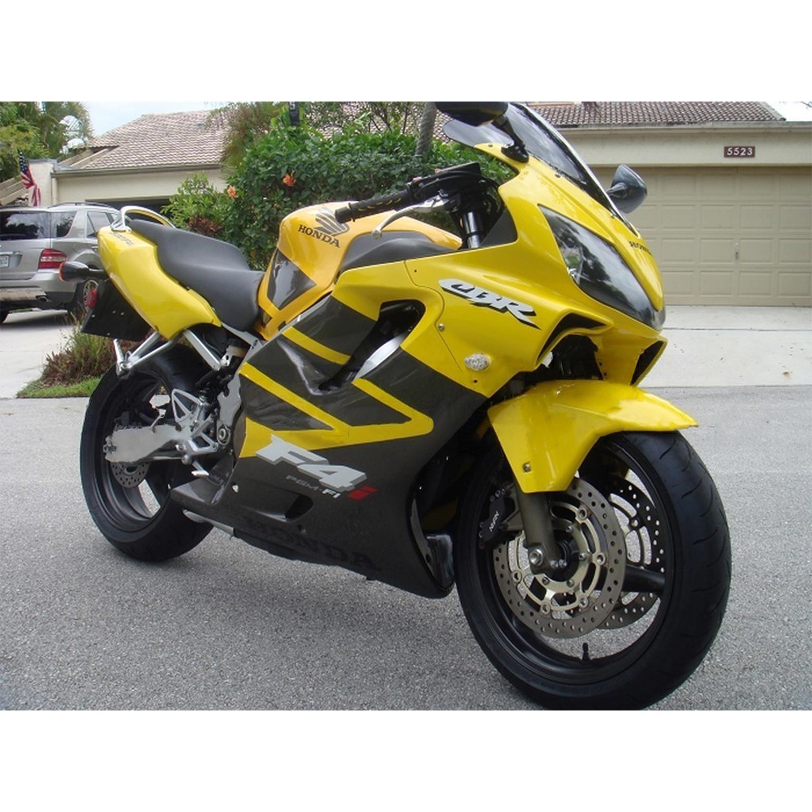 Amotopart Honda CBR600 F4i 2004-2007 Yellow&Grey Fairing Kit