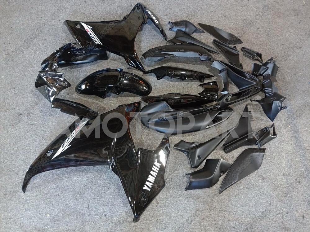 Amotopart 2009-2015 Yamaha FZ6R
All Black Fairing Kit