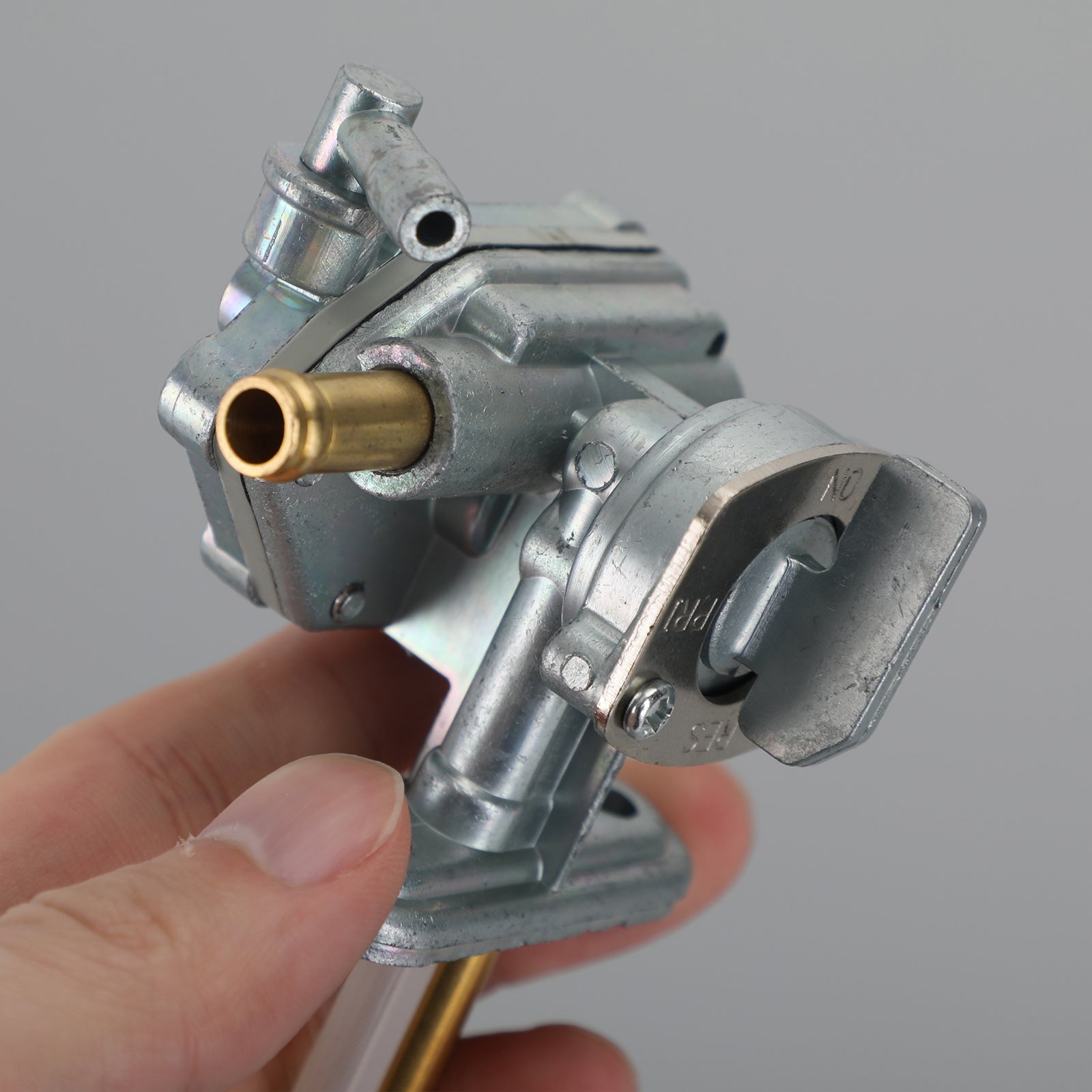 Gas Tank Fuel Cock Valve Petcock Fit til Suzuki DR250S DR350S DR250SE DR350SE Generisk