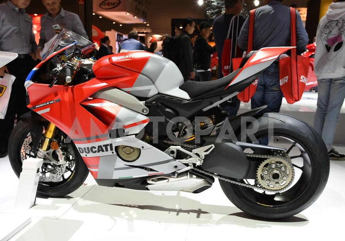Amotopart Ducati 2018-2019 Panigale V4/V4S Style 11 Fairing Kit