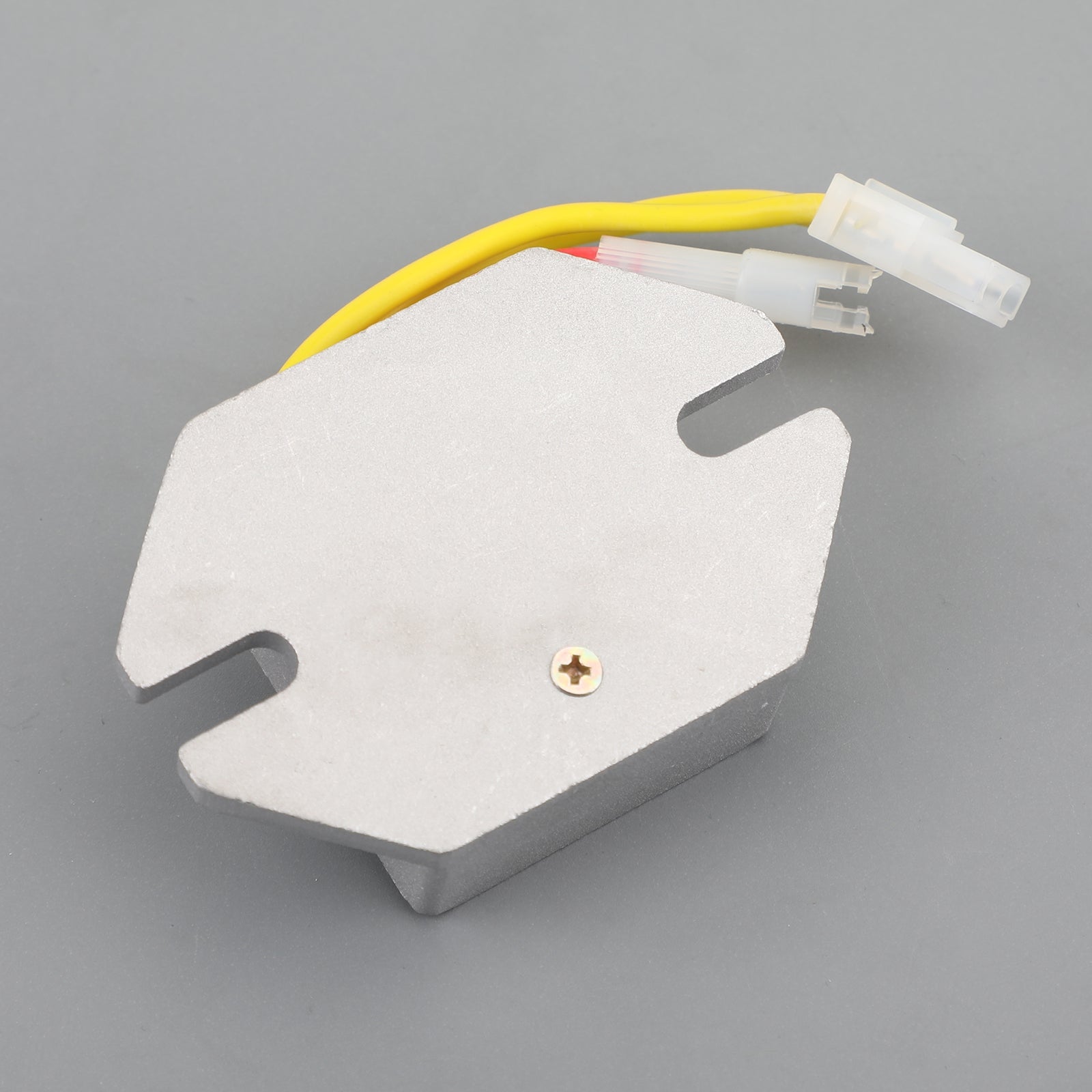 Regulador de tensão para motores B&S 18-24HP com 10 13 14 e 16A 394890 845907 genérico