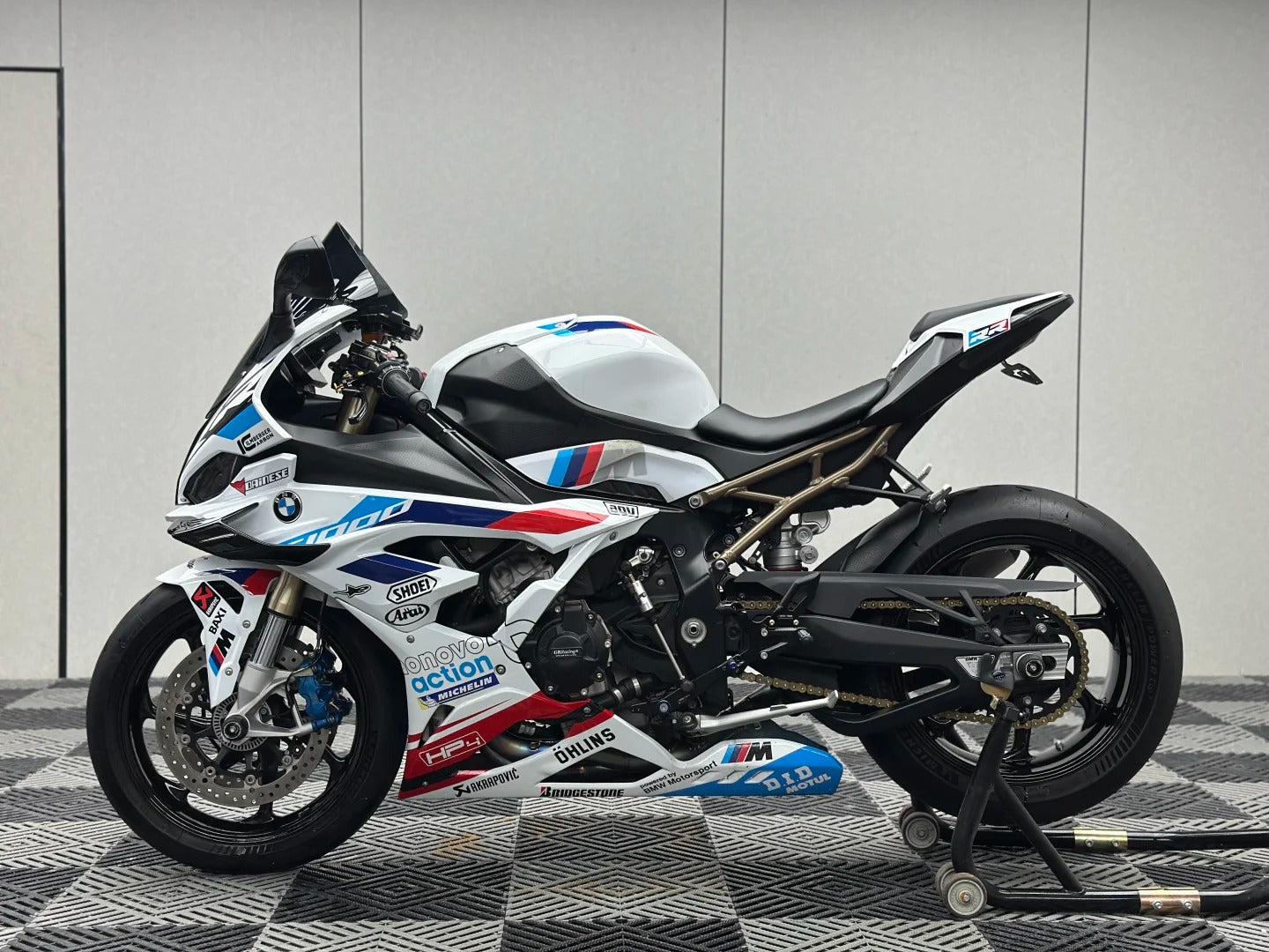 Choosing a Pre-Painted BMW S1000RR Fairing Kit: A 2026 Technical and Decision Guide
