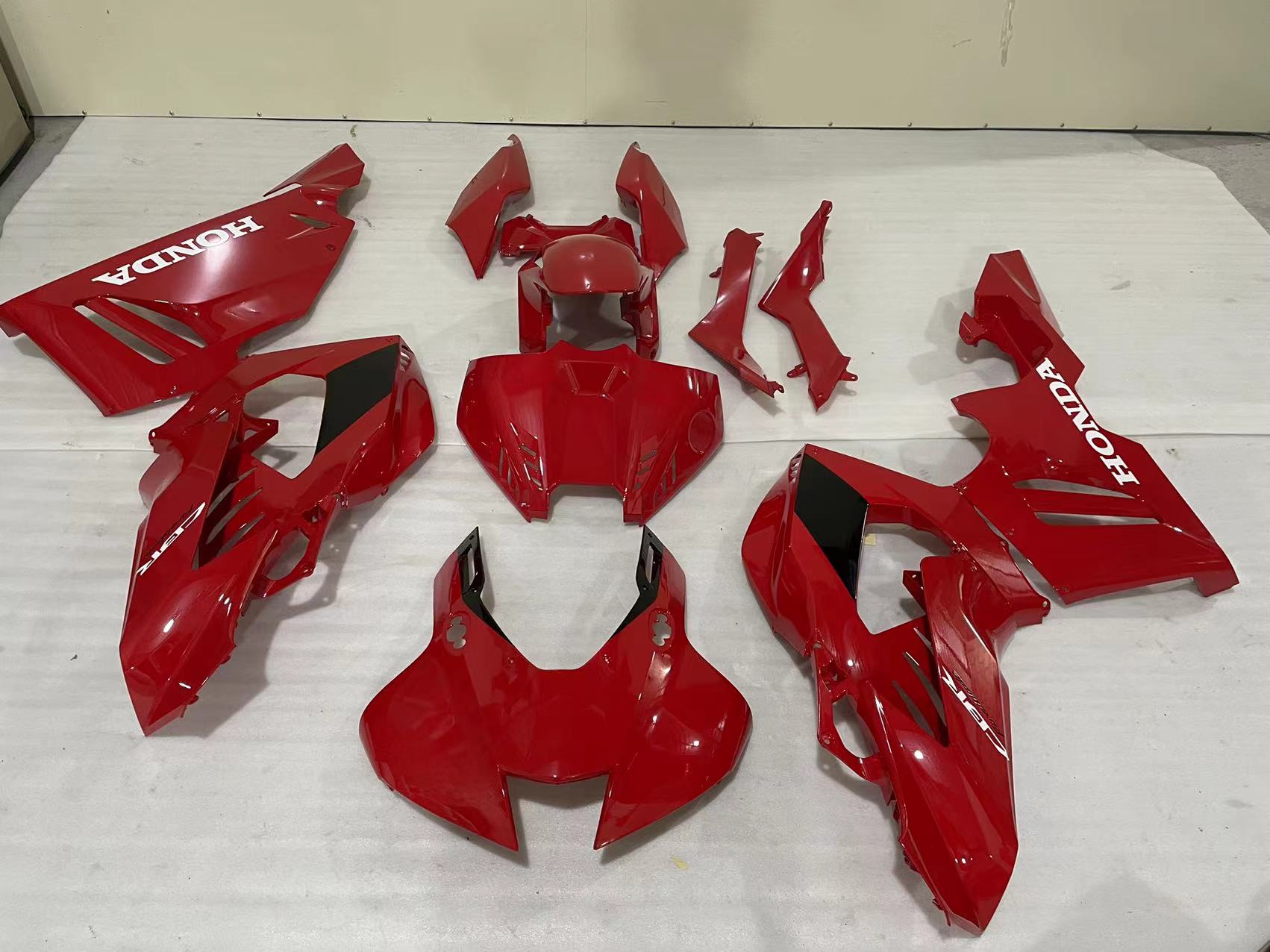 Amotopart Honda CBR1000RR-R 2020-2023 Glossy Black&Red Logo Fairing Kit