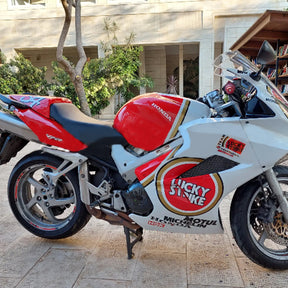 Amotopart Verkleidungssatz für Honda VFR800, 2002–2013, Weiß/Rot