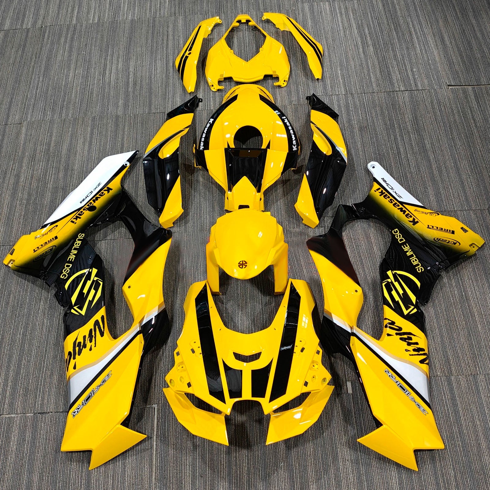 Amotopart 2021-2025 Kawasaki ZX-10R/ZX-10RR Yellow Black Fairing Kit