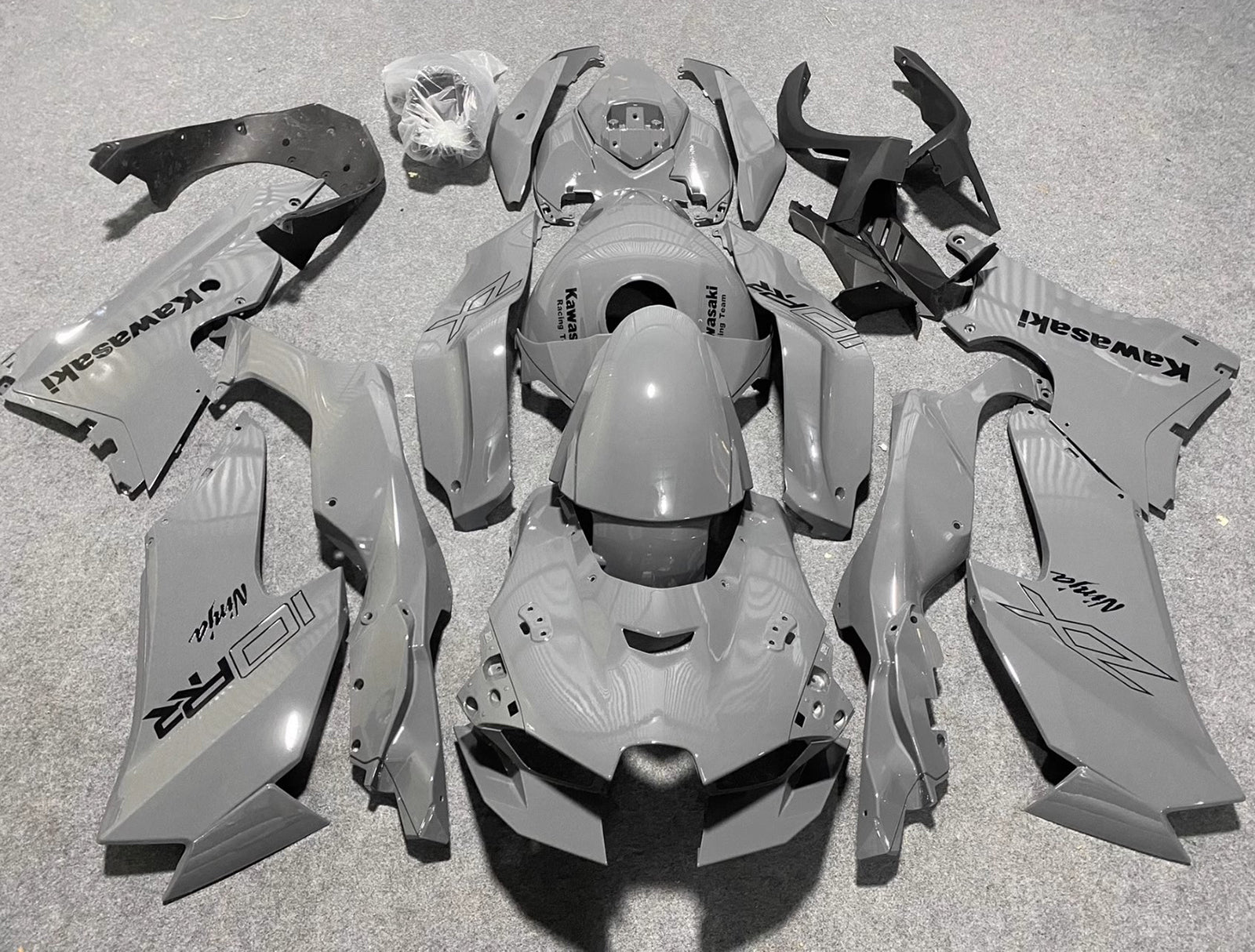 Amotopart 2021-2024 Kawasaki ZX 10RR ZX 10R Kit de carenado gris