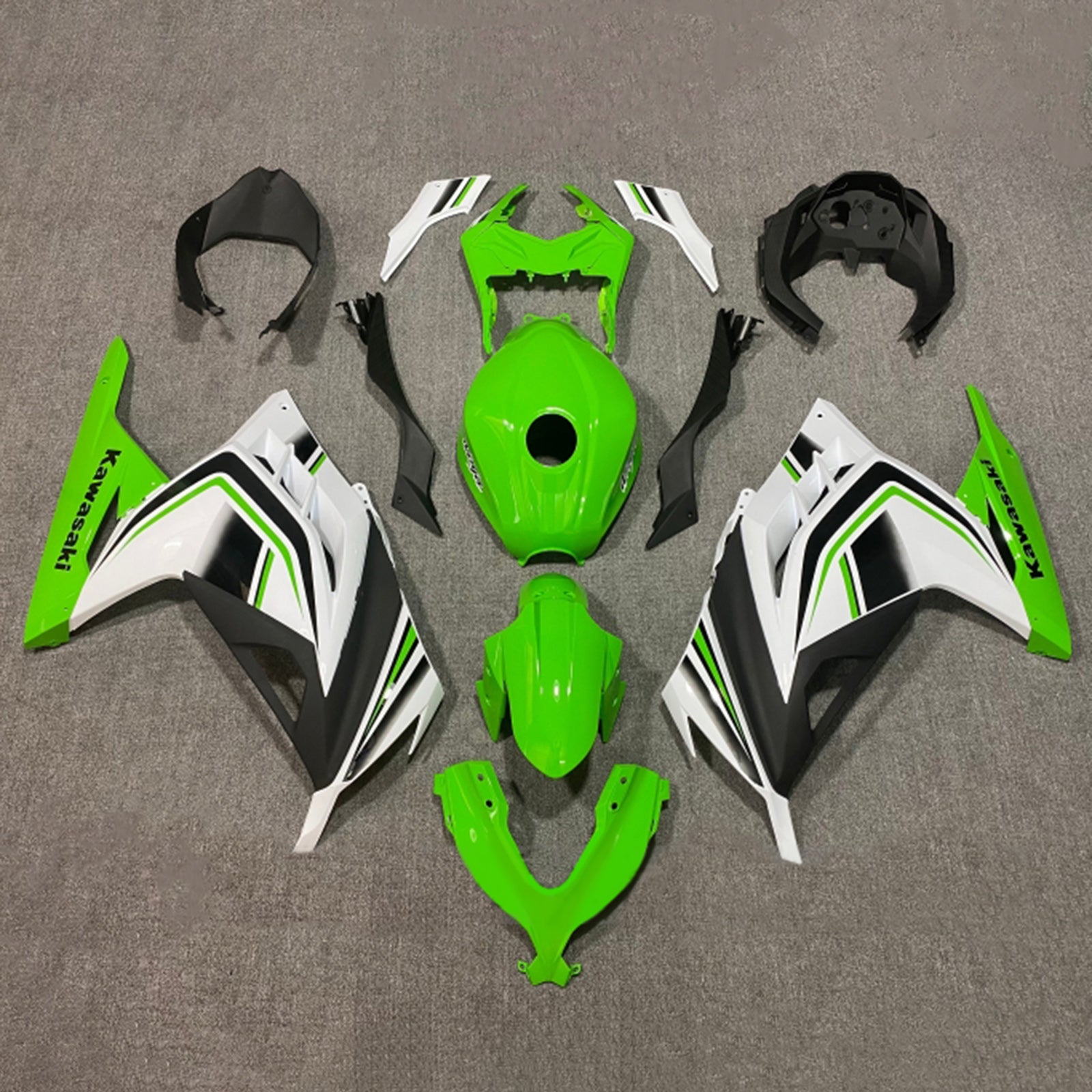 Amotopart 2013-2024 Kawasaki EX300/Ninja 300 Kit de carenado estilo negro y verde