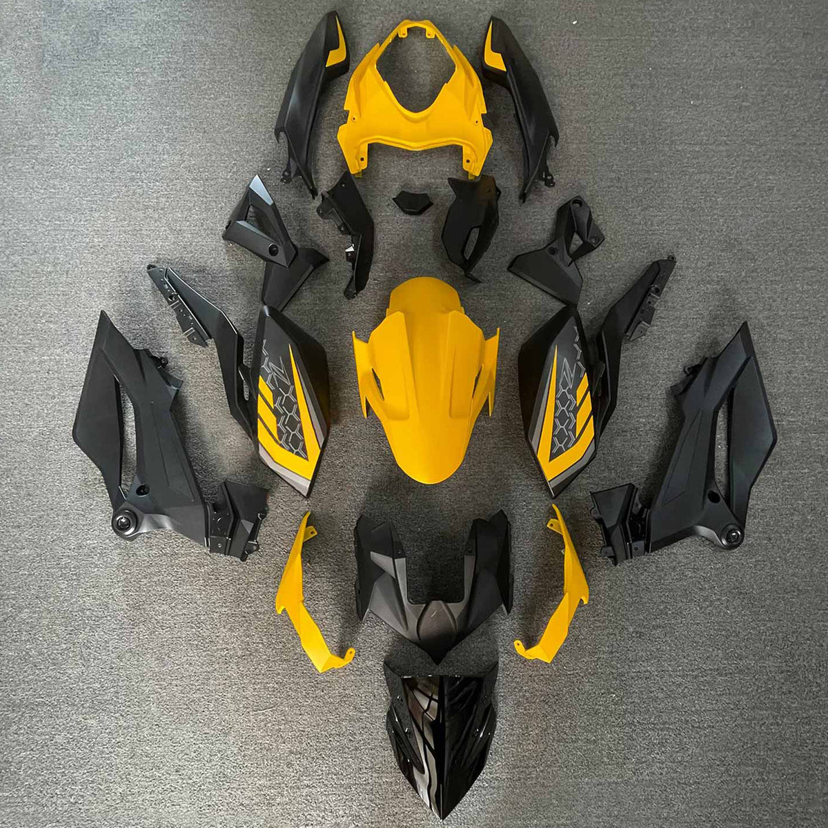 Kit carena Amotopart 2018-2020 Z400 Kawasaki nero e giallo Style2