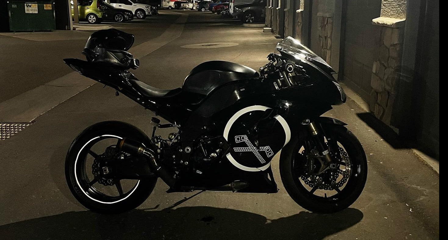 Amotopart  Kawasaki ZX10R 2006-2007 Black Fairing Kit