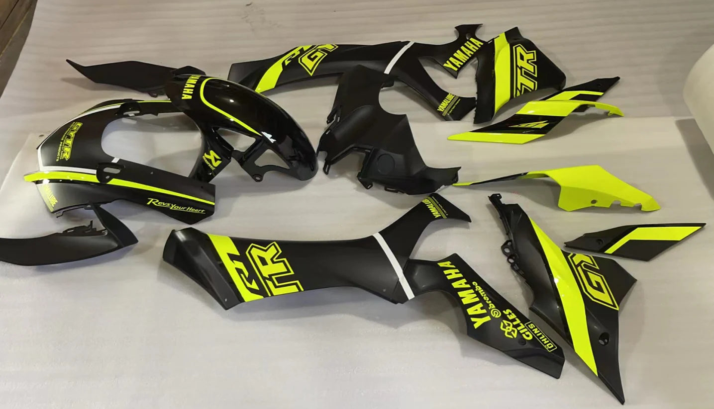 Amotopart Yamaha 2020-2024 YZF R1 Nero Con Kit Carena Giallo Fluorescente