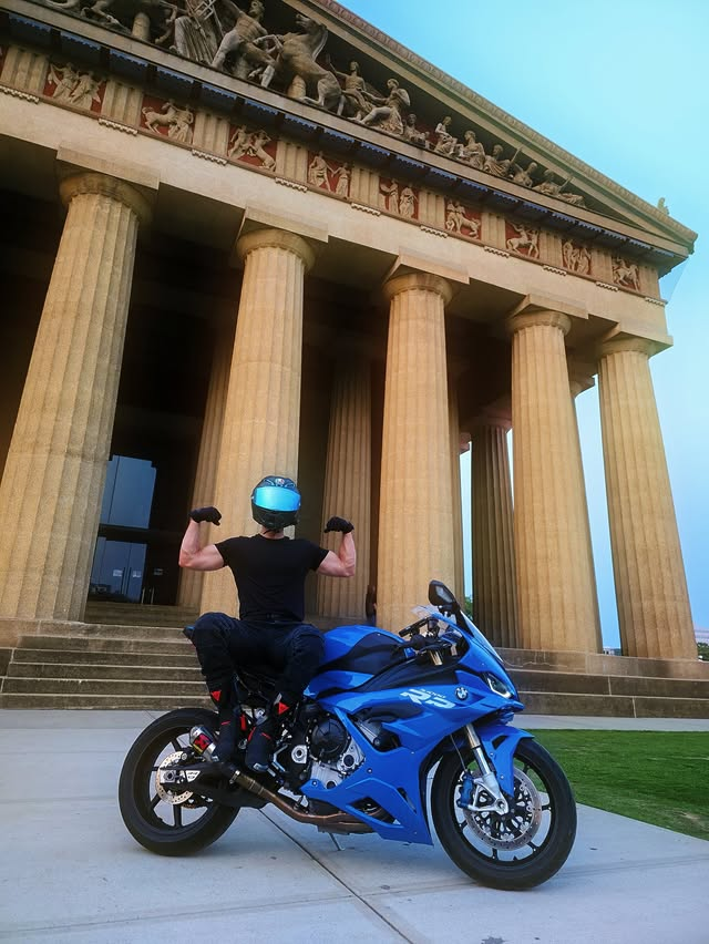 Amotopart 2023-2024 S1000RR BMW Glossy Light Blue Fairing Kit