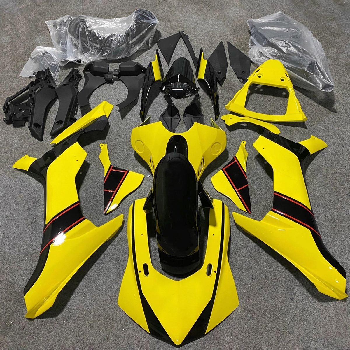 Amotopart 2015-2019 Yamaha YZF-R1 Black Yellow Fairing Kit
