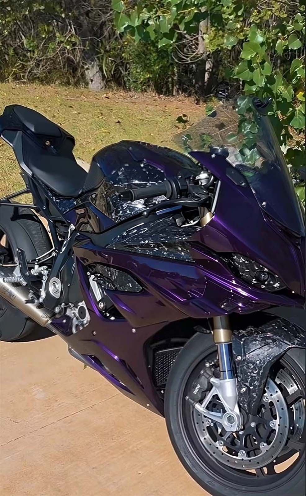Amotopart 2023-2024 BMW S1000RR Black White Purple Fairing Kit