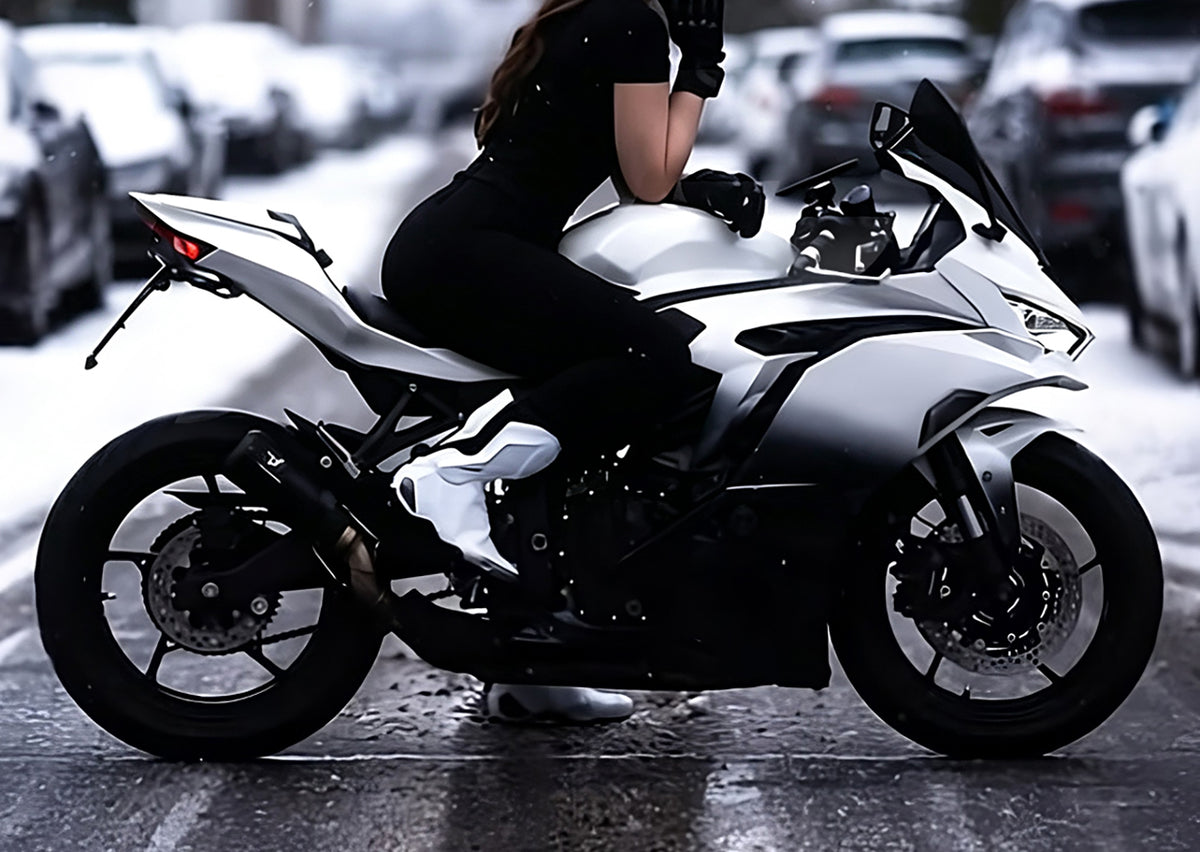 Amotopart 2019-2026 Kawasaki Ninja ZX-25R ZX-4R ZX-4RR White Black Fairing Kit
