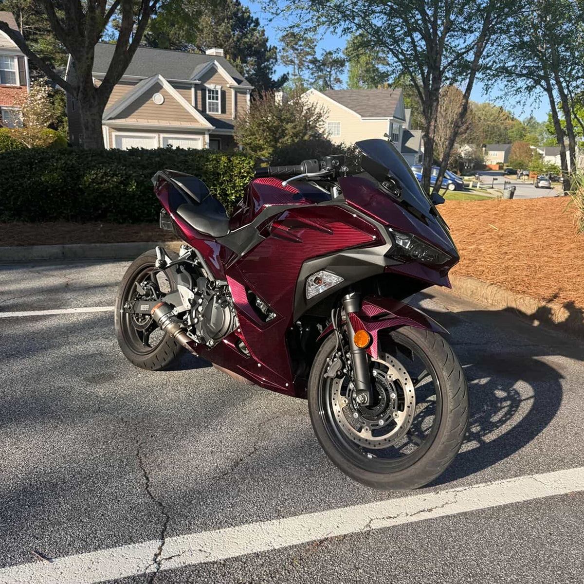 Amotopart 2024-2026 Kawasaki Ninja 500 Red Black Carbon Fiber Pattern Fairing Kit