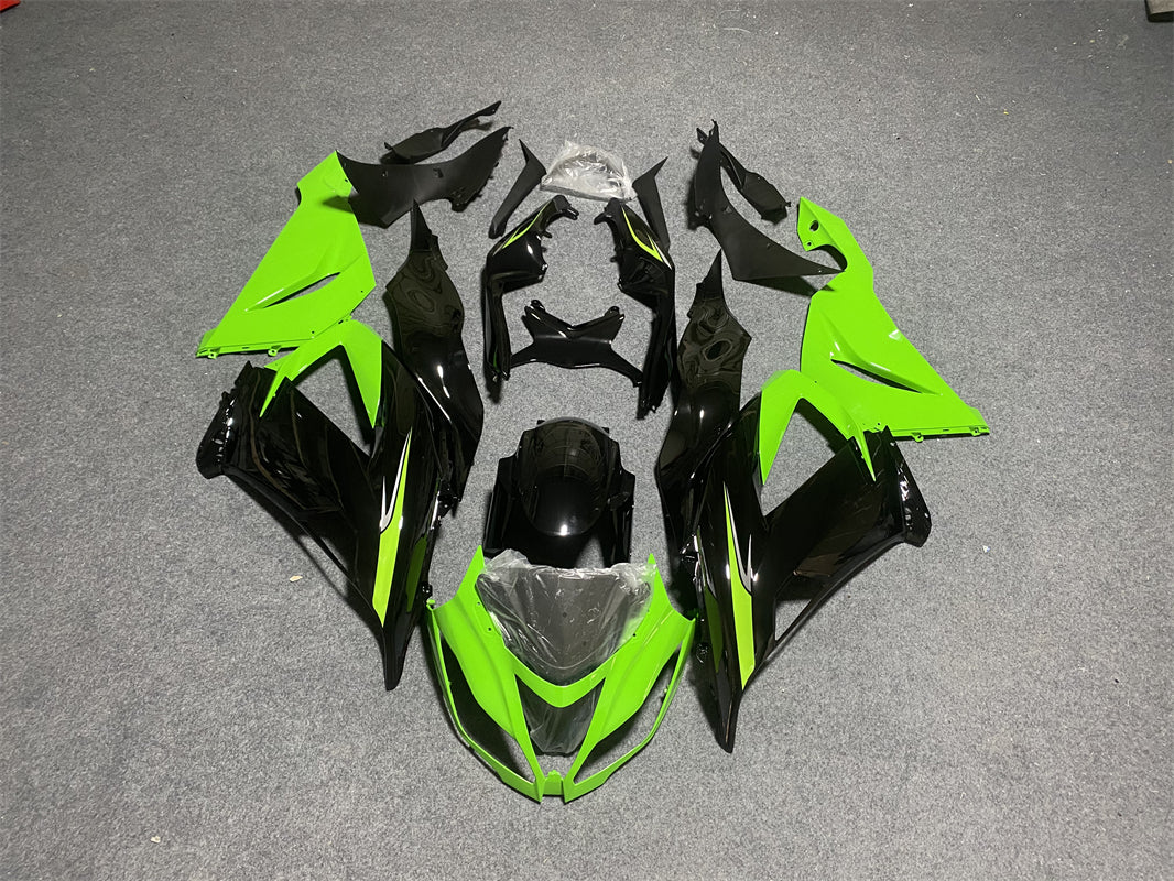 Amotopart Kawasaki ZX6R 636 2013-2018 Kit de carénage vert et noir Style1