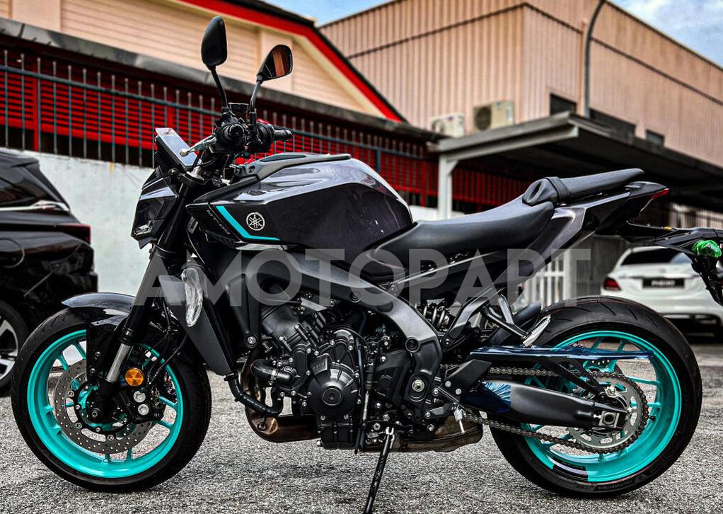 Amotopart 2021-2024 Yamaha MT-09 Black Cyan Fairing Kit