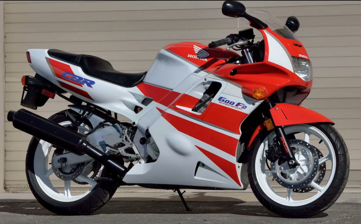 Amotopart 1991-1994 Honda CBR600 F2 Kit de carenado rojo y blanco