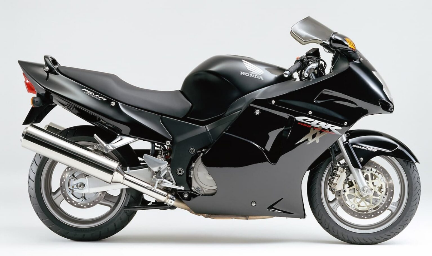 Amotopart 1996-2007 Honda CBR1100XX SuperBlackBird Fairing Glossy Black Kit