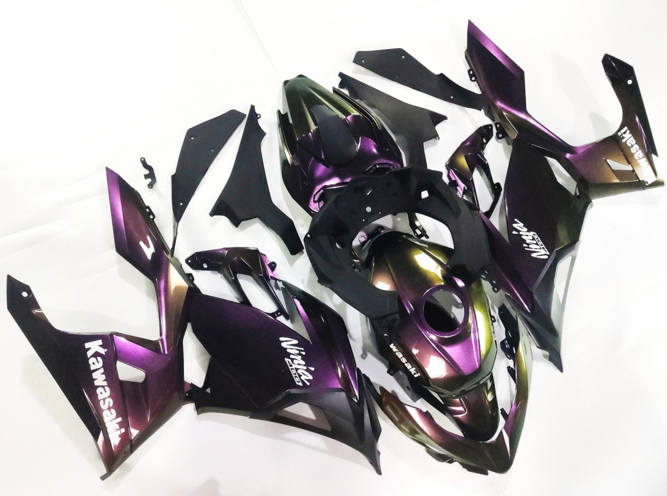 Amotopart  Kawasaki EX400/Ninja400 2018-2024 Gradient Purple & Green Fairing Kit