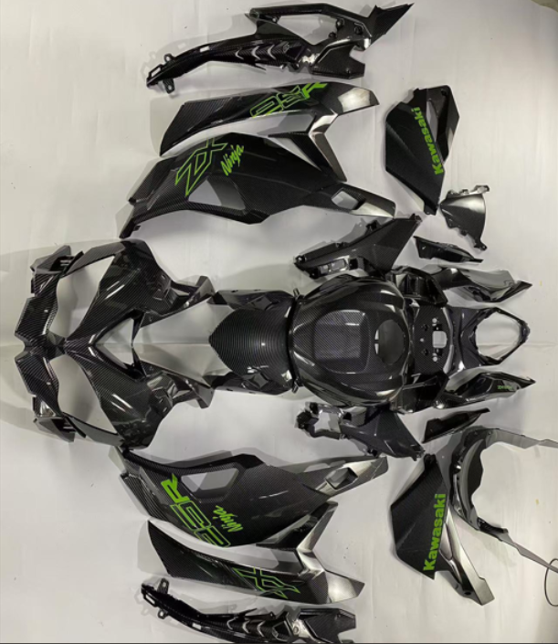 Amotopart 2019-2024 Ninja ZX-25R ZX-4R ZX-4RR Kawasaki Carbon Fiber Pattern Green Fairing Kit