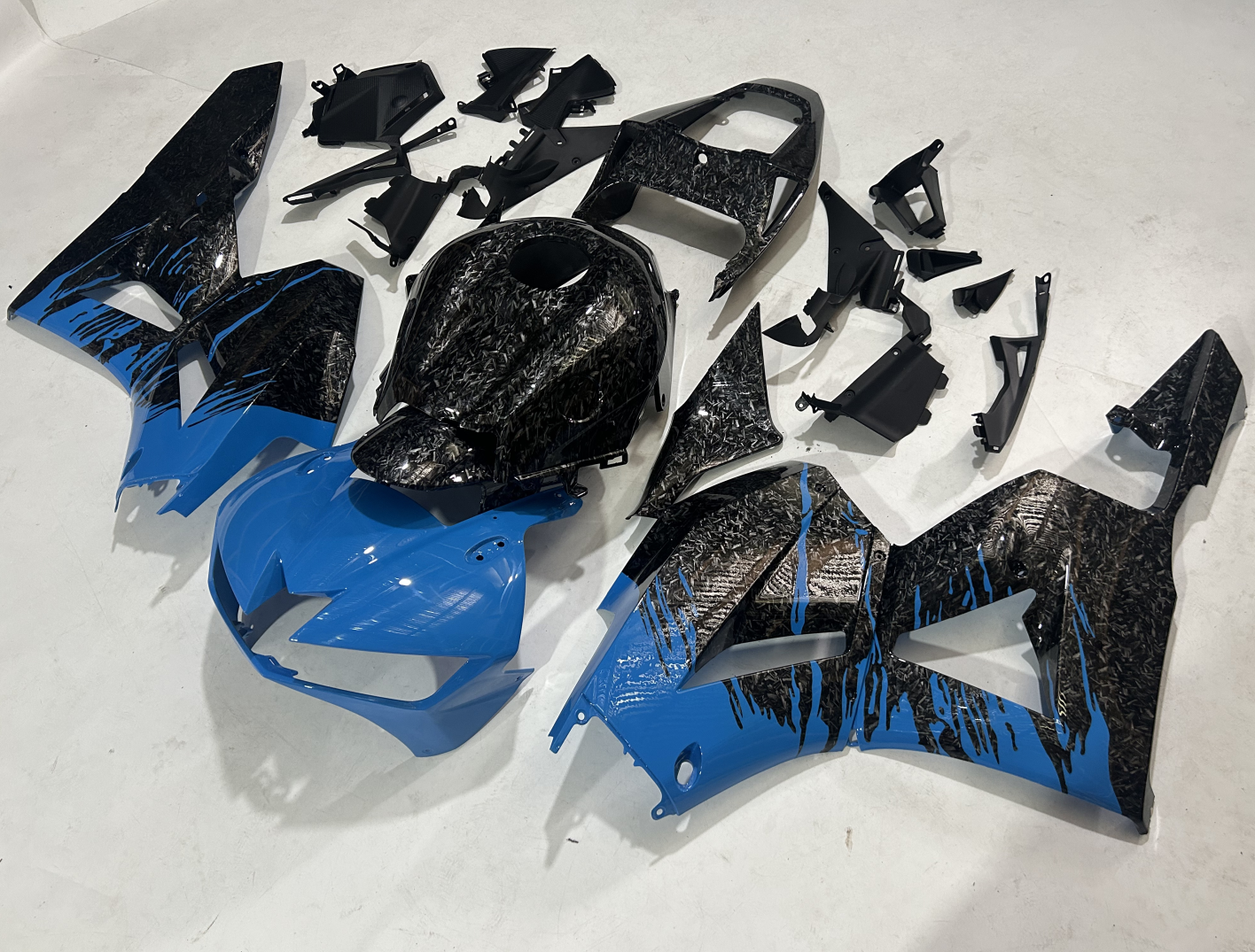 Amotopart 13-25 version américaine & Kit de carénage bleu en fibre de carbone forgée pour Honda CBR600RR (version européenne 2013-2023)