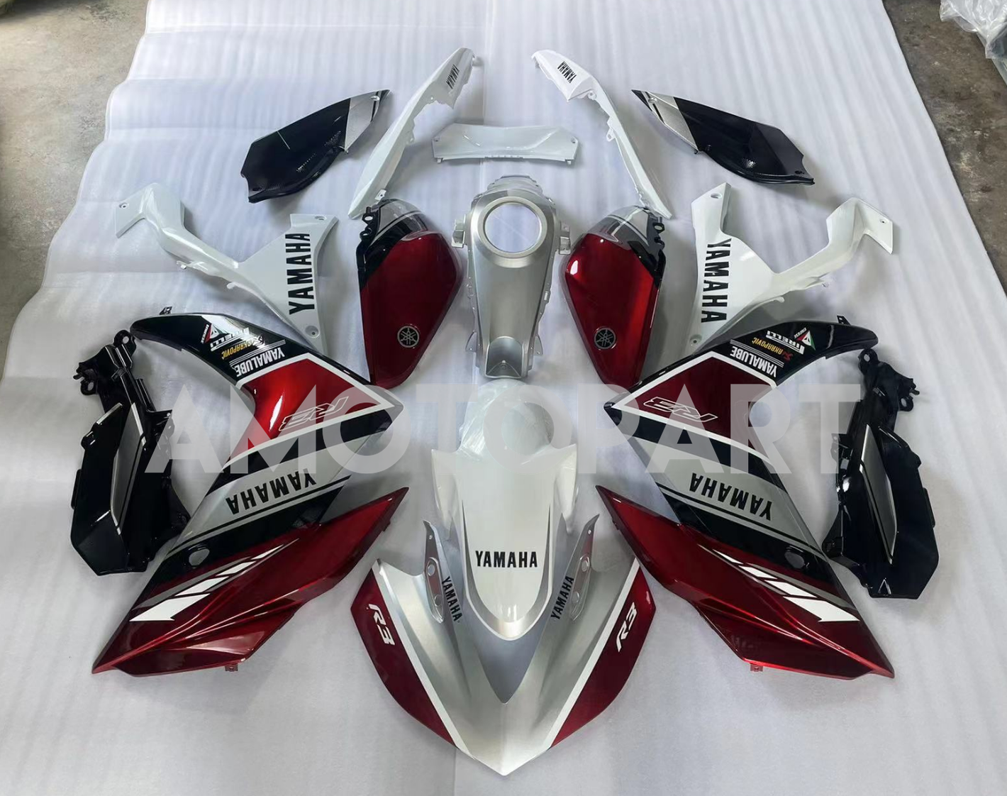 Amotopart Yamaha 2014-2018 YZF-R3 2015-2017 R25 Fairing Black Red Kit