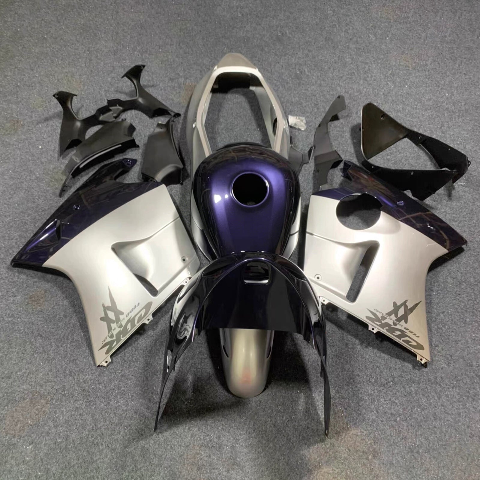 Amotopart 1996-2007 Honda CBR1100XX SuperBlackBird Black/Silver Fairing Kit