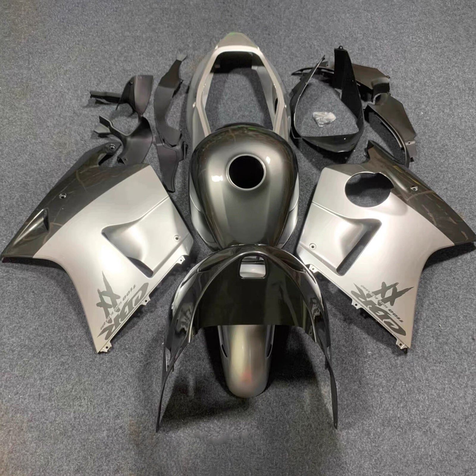 Amotopart 1996-2007 Honda CBR1100XX SuperBlackBird Black/Silver Fairing Kit