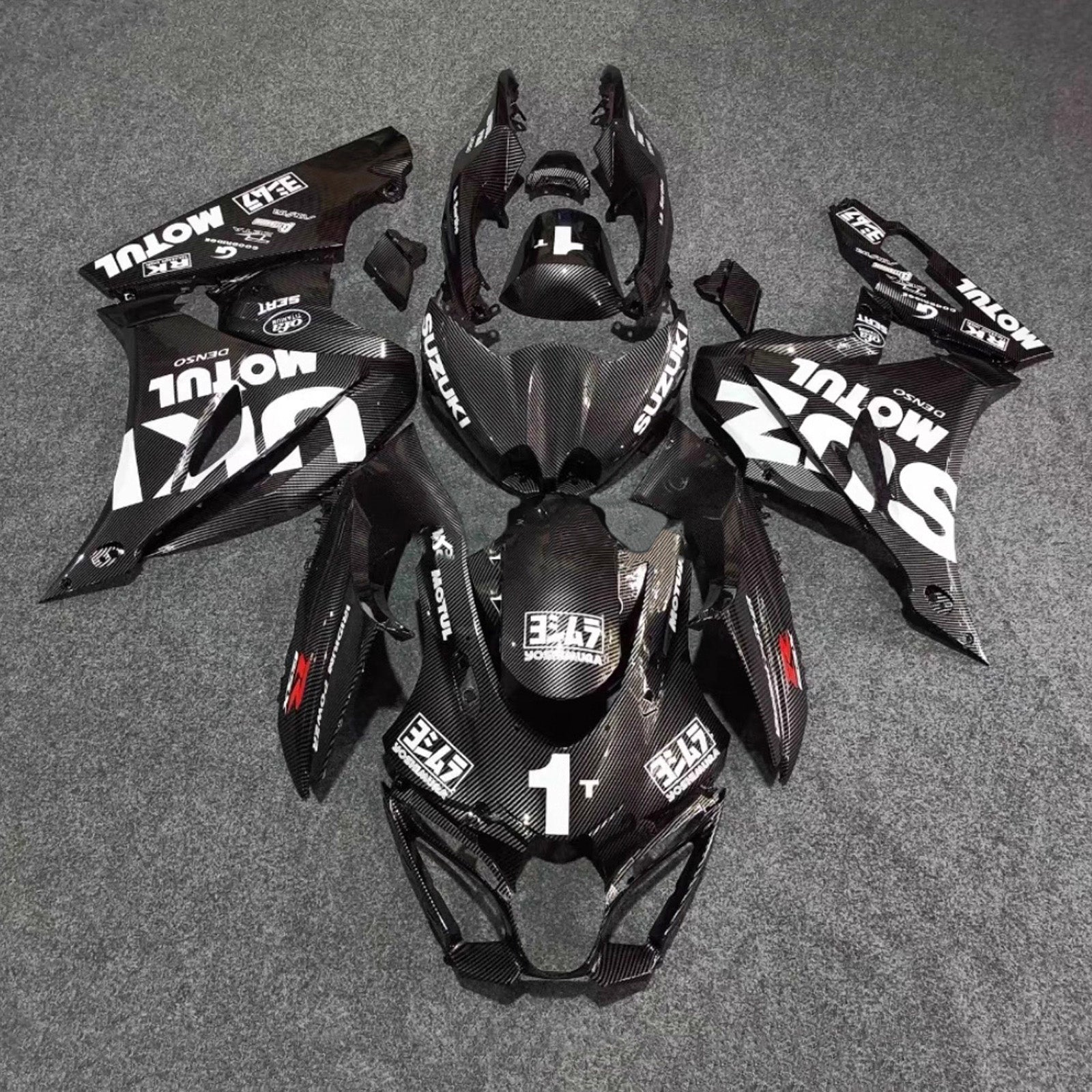 Amotopart 2017-2025 Suzuki GSXR1000 Black White Carbon Fiber Pattern Fairing Kit