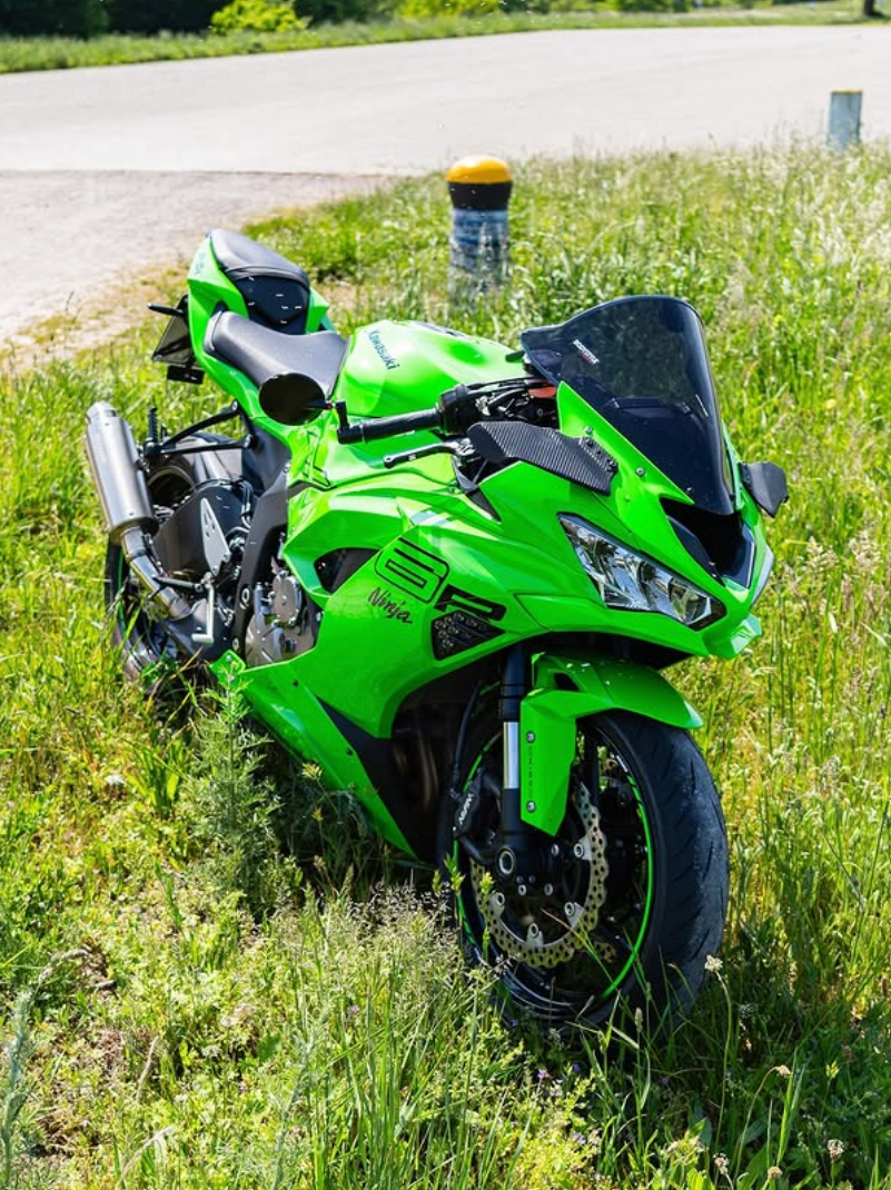 Amotopart 2019-2023 Kawasaki ZX6R Full Green Fairing Kit