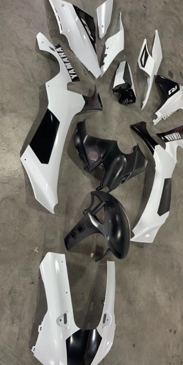 Amotopart 2020-2024 Yamaha YZF R1 Kit de carenado blanco negro