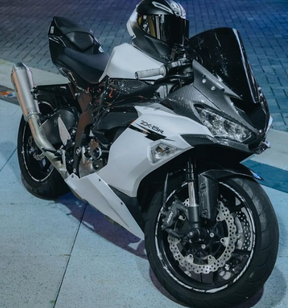 Amotopart 2019-2023 Kawasaki ZX6R Carbon Fiber White Fairing Kit