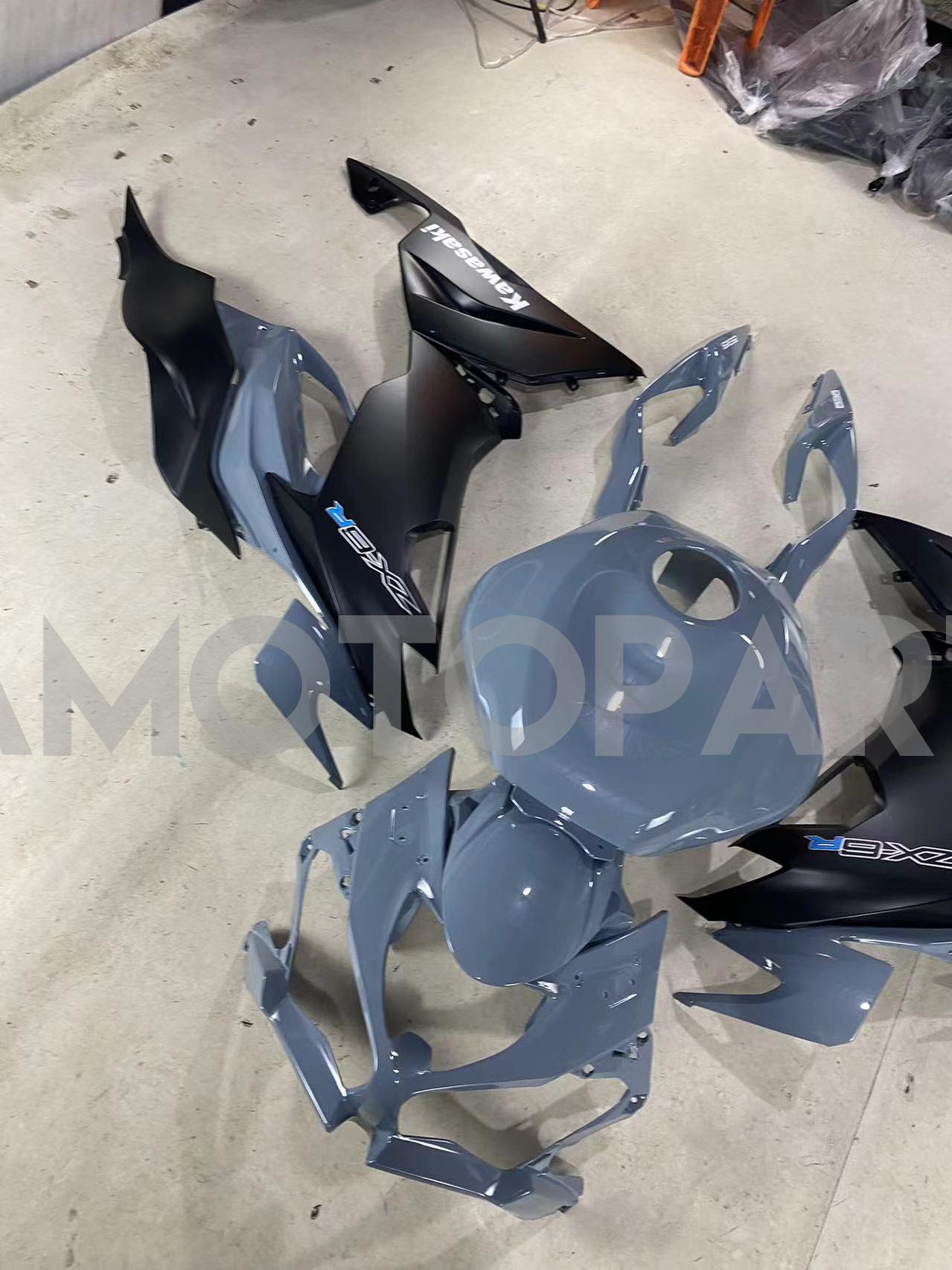 Amotopart Kawasaki ZX6R 2019-2023 Gray Black Fairing Kit