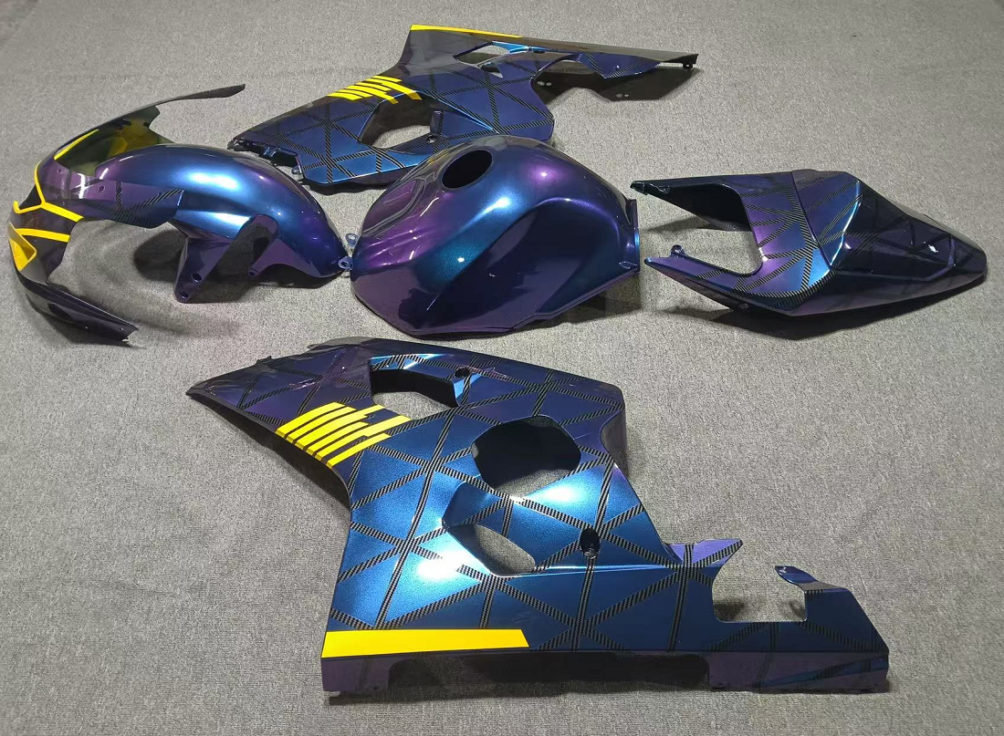 Amotopart 2004-2005 GSXR 600/750 Suzuki Carbon Fiber & Gradient Purple Blue Chromatic Thunder Fairing Kit